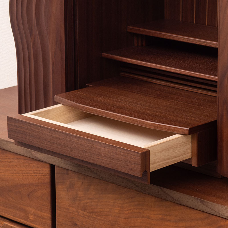 便利な引出し付